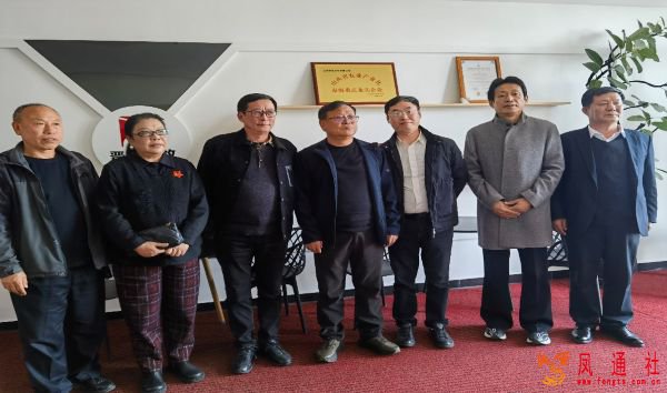 凤通社与中资国本彭州公司高层拜会吕锐锋 共探生猪养殖产业高质量发展新路径